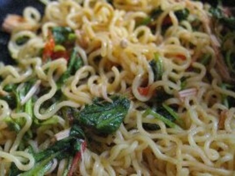 やきそばをソースも使わず低カロリーに作る方法